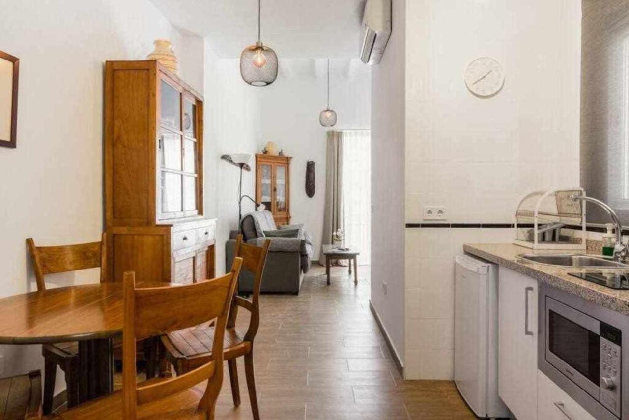 דירות סביליה Casa Mint Triana חדר תמונה